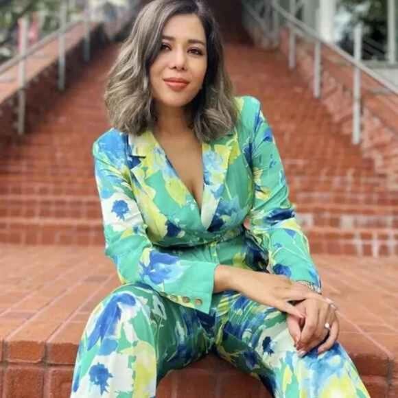 NWT Zara Floral Satin Jumpsuit - blogger favorite - Picture 6 of 8